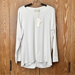 NWT Athletic Top Zenergy Chicos Womens XL UV Protection Dri Fit Stretch Workout